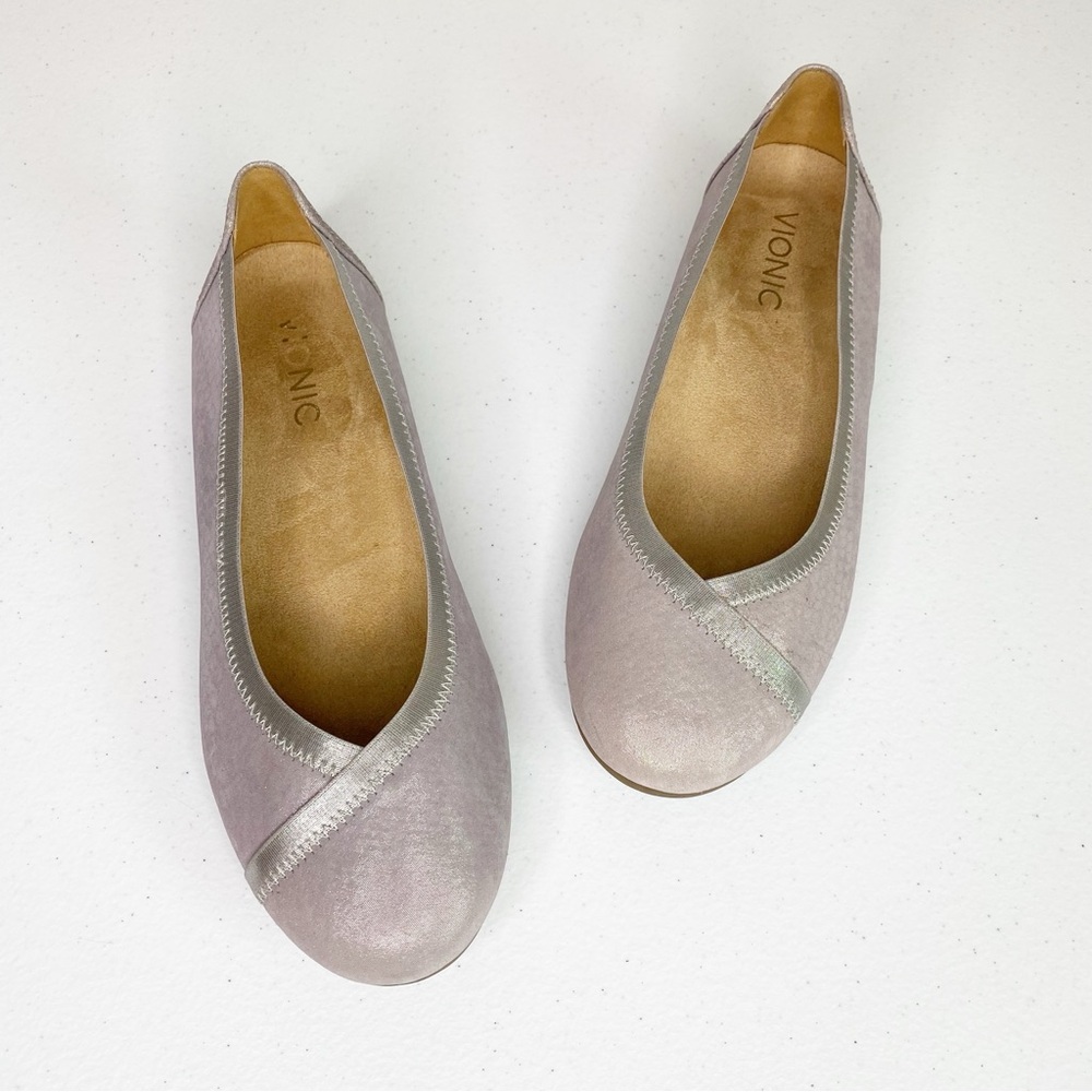 Vionic Caroll Ballet Flat Pewter Purple Size 6.5